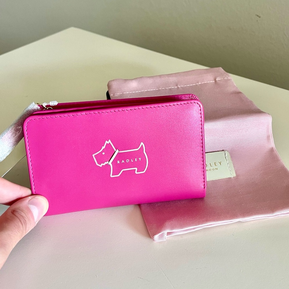 NWT - Radley London Heritage Dog Outline medium bifold wallet in pink leather